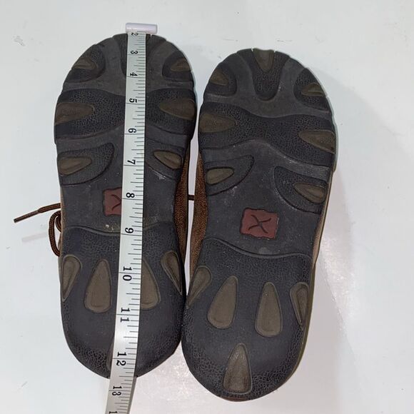 Twisted X Embroidered Brown Leather Shoes with Turquoise Details - Picture 9 of 10